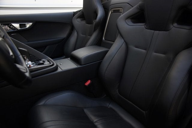 2014 Jaguar F-TYPE V8 S