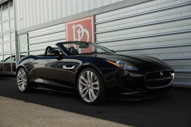 2014 Jaguar F-TYPE V8 S