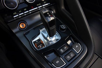 2014 Jaguar F-TYPE V8 S