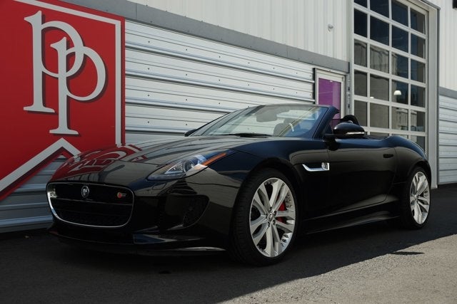 2014 Jaguar F-TYPE V8 S