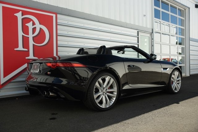 2014 Jaguar F-TYPE V8 S