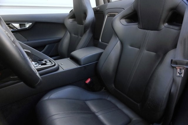 2014 Jaguar F-TYPE V8 S