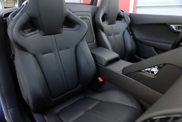 2014 Jaguar F-TYPE V8 S