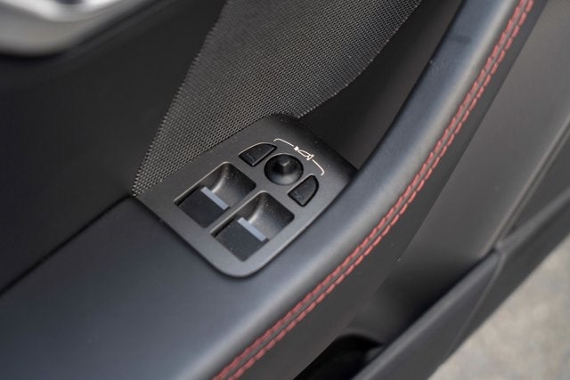 2014 Jaguar F-TYPE V8 S