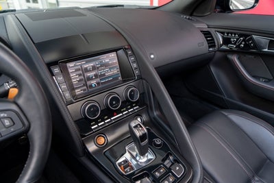 2014 Jaguar F-TYPE V8 S