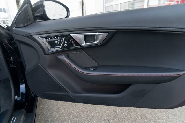 2014 Jaguar F-TYPE V8 S