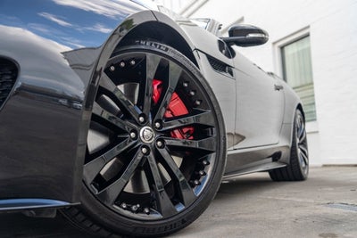 2014 Jaguar F-TYPE V8 S