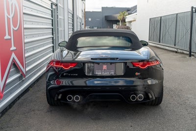 2014 Jaguar F-TYPE V8 S