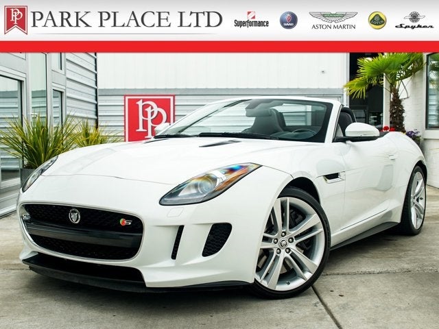2014 Jaguar F-TYPE V8 S