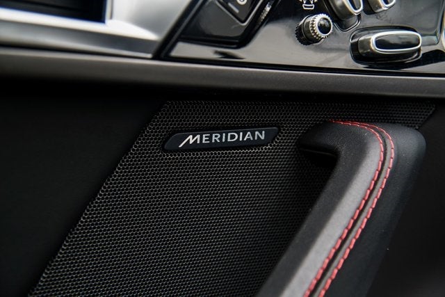 2014 Jaguar F-TYPE V8 S