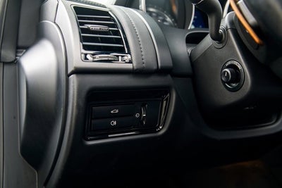 2014 Jaguar F-TYPE V8 S