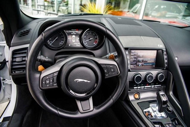 2014 Jaguar F-TYPE V8 S