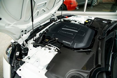 2014 Jaguar F-TYPE V8 S