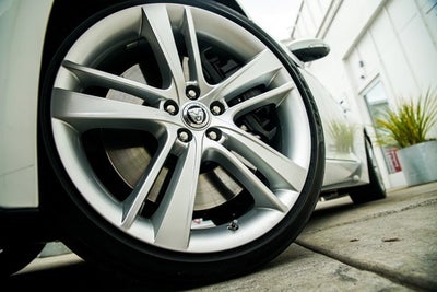 2014 Jaguar F-TYPE V8 S