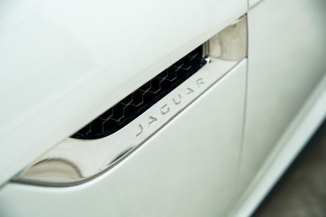 2014 Jaguar F-TYPE V8 S