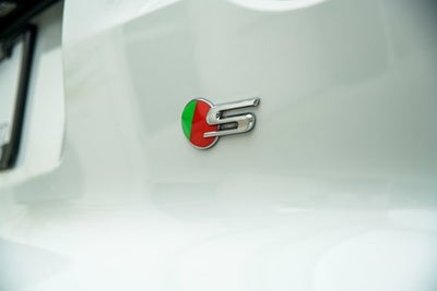 2014 Jaguar F-TYPE V8 S