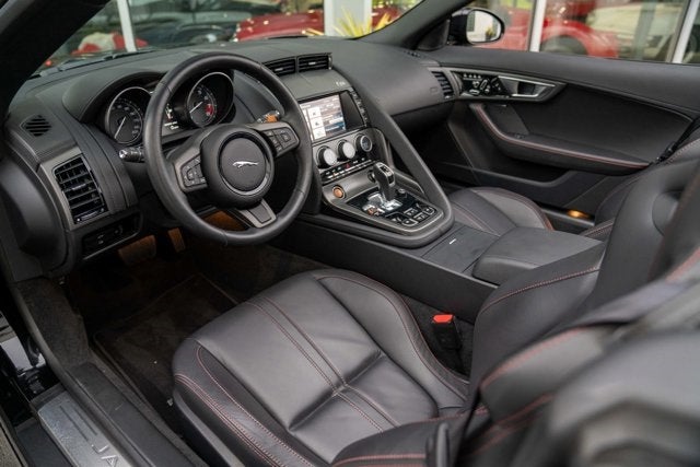 2014 Jaguar F-TYPE V8 S