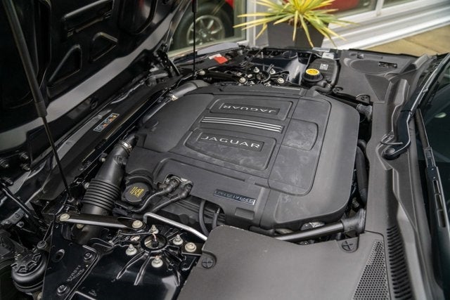 2014 Jaguar F-TYPE V8 S