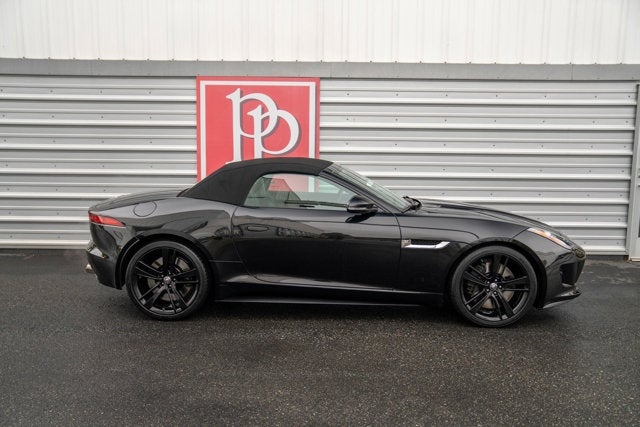 2014 Jaguar F-TYPE V8 S