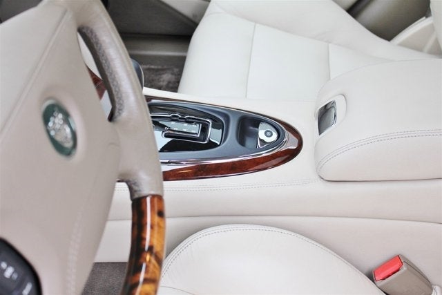 2004 Jaguar XJ-R XJR