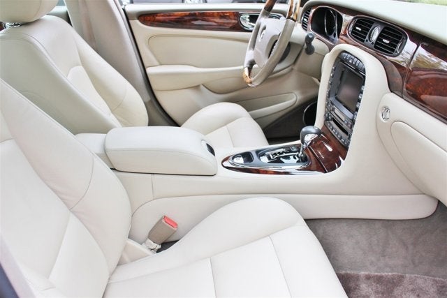 2004 Jaguar XJ-R XJR