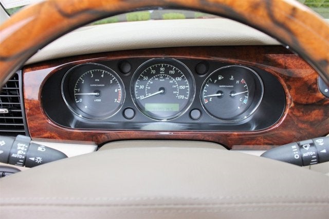 2004 Jaguar XJ-R XJR