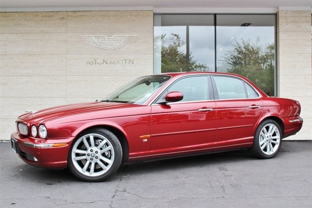 2004 Jaguar XJ-R XJR