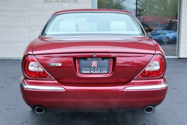 2004 Jaguar XJ-R XJR