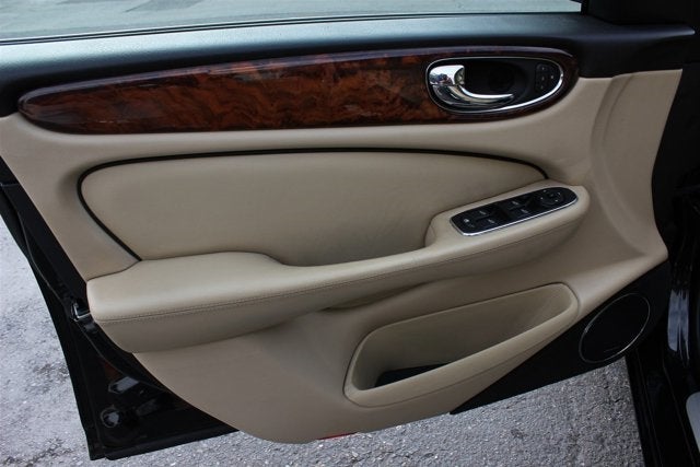 2007 Jaguar XJ8 L