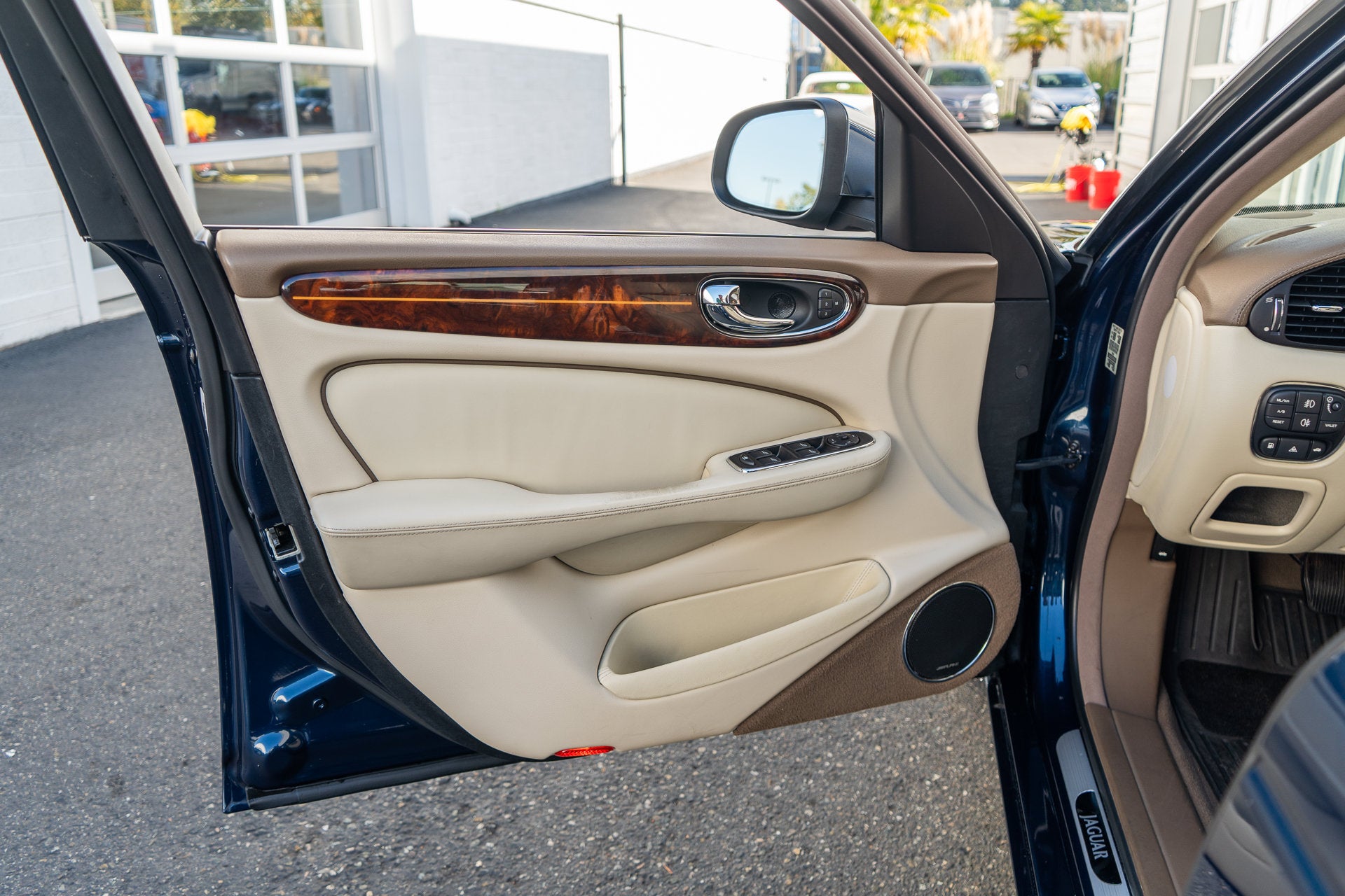 2008 Jaguar XJ Super V8