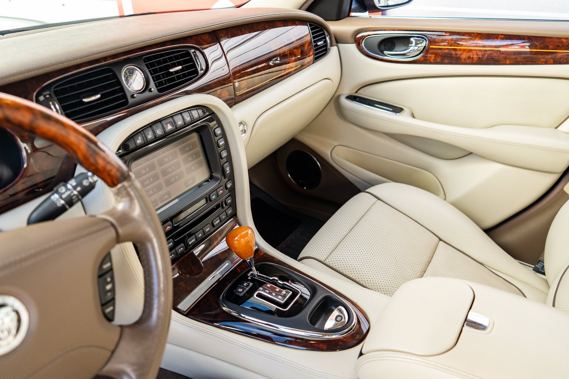 2008 Jaguar XJ Super V8