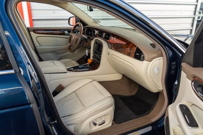 2008 Jaguar XJ Super V8