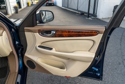 2008 Jaguar XJ Super V8