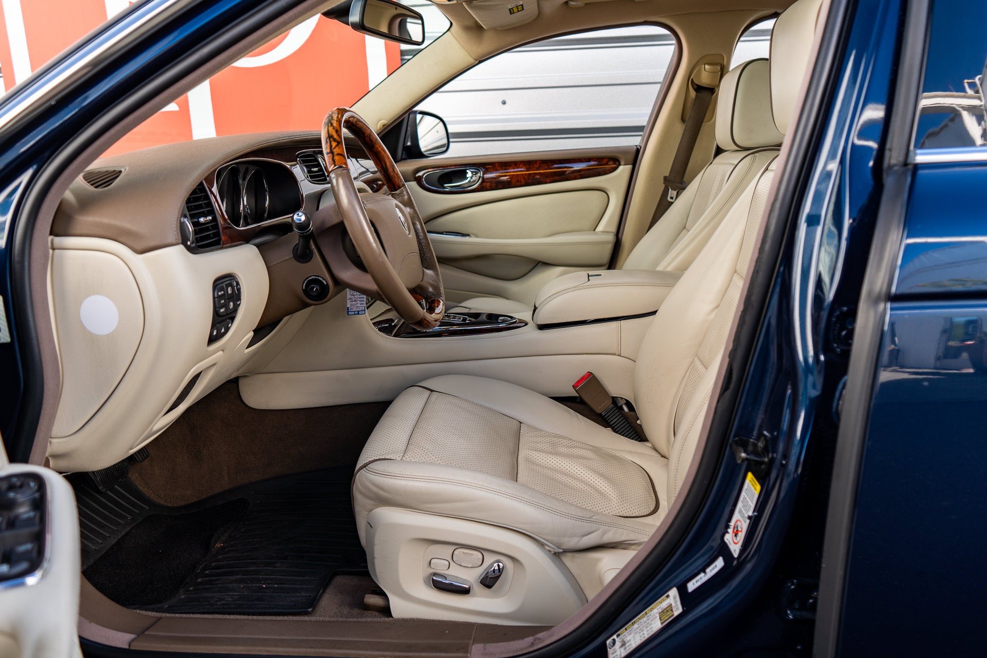 2008 Jaguar XJ Super V8