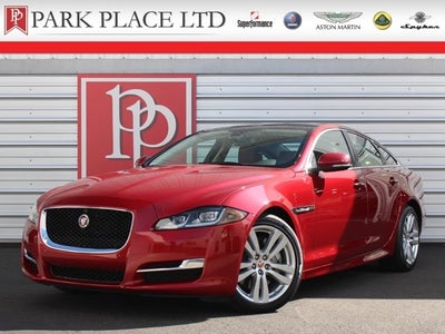 2016 Jaguar XJ R-Sport