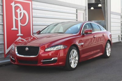 2016 Jaguar XJ R-Sport