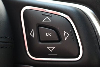 2016 Jaguar XJ R-Sport