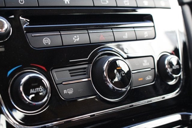 2016 Jaguar XJ R-Sport