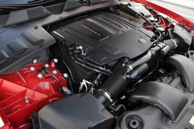 2016 Jaguar XJ R-Sport