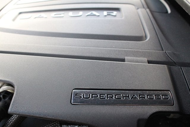 2016 Jaguar XJ R-Sport