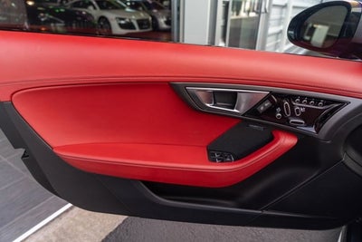 2017 Jaguar F-TYPE R