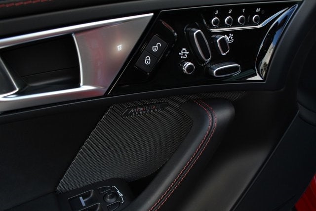 2016 Jaguar F-TYPE R