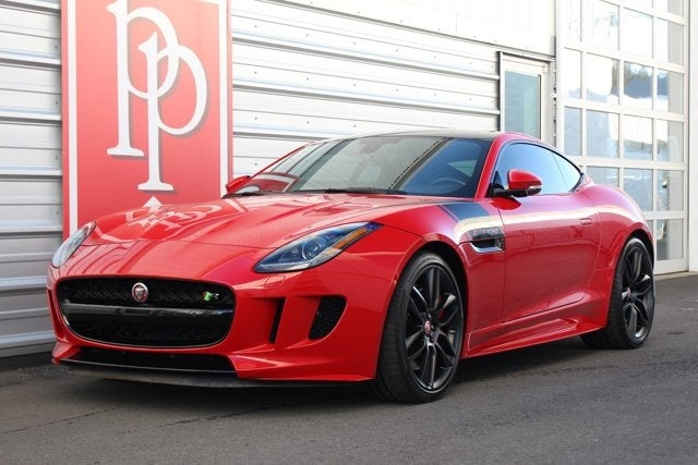 2016 Jaguar F-TYPE R