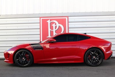 2016 Jaguar F-TYPE R