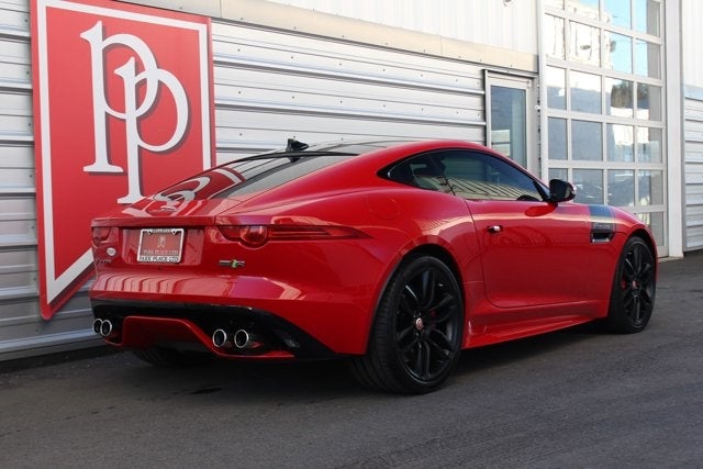 2016 Jaguar F-TYPE R