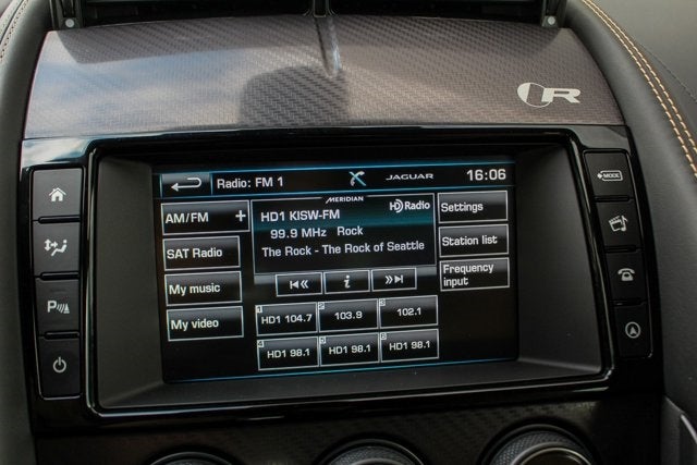 2016 Jaguar F-TYPE R