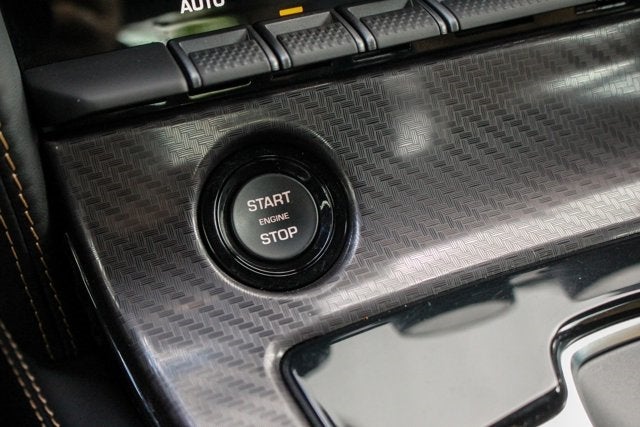 2016 Jaguar F-TYPE R