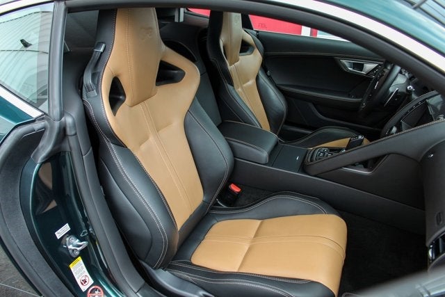 2016 Jaguar F-TYPE R