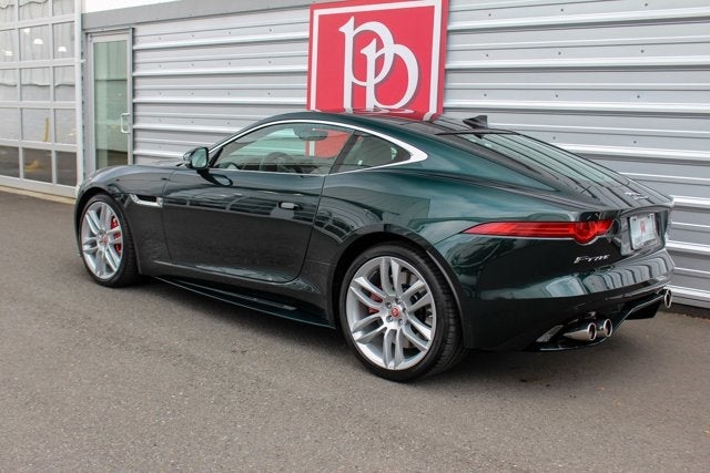 2016 Jaguar F-TYPE R