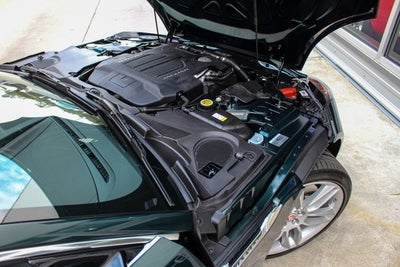 2016 Jaguar F-TYPE R